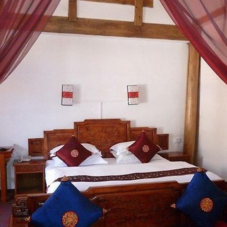 Lijiang Homeland Inn Courtyard 2 ภายนอก รูปภาพ