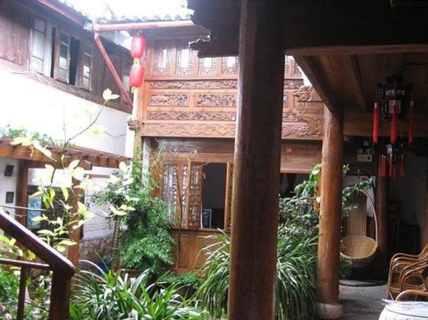 Lijiang Homeland Inn Courtyard 2 ภายนอก รูปภาพ